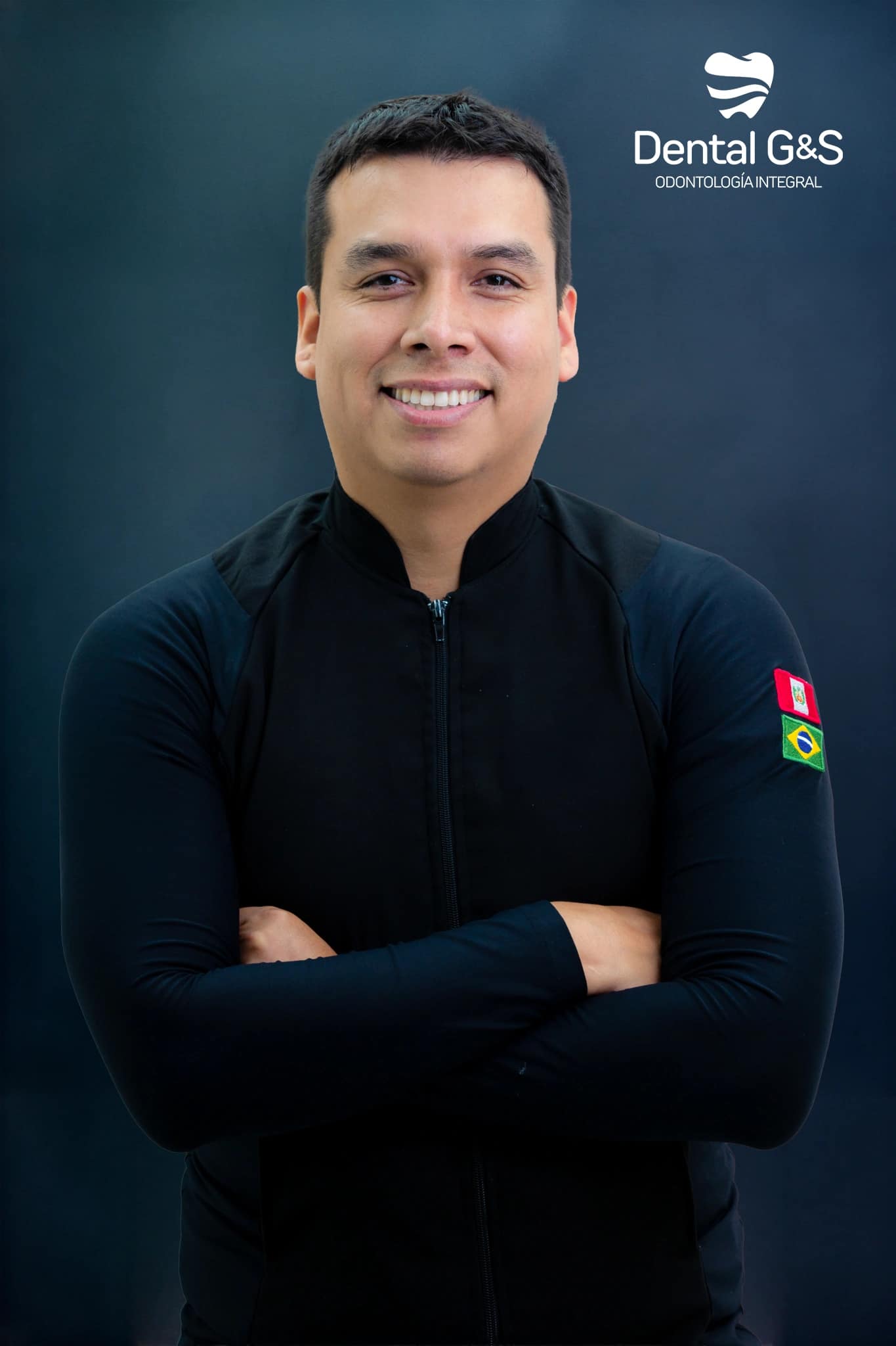Dr. Paul García, cirujano dentista de Clínica Dental G&S.